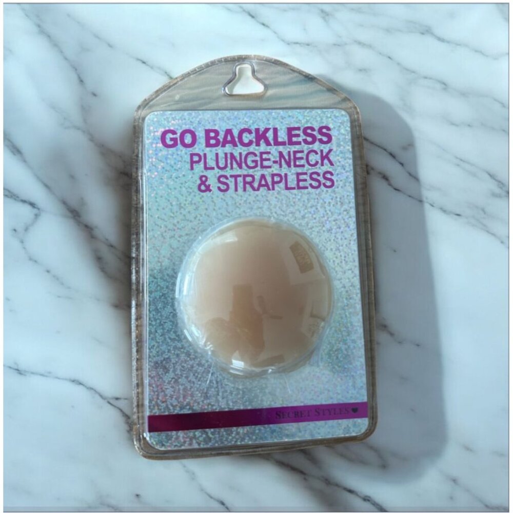 GO BACKLESS Beige Silicon Nipple Covers NEW NIP